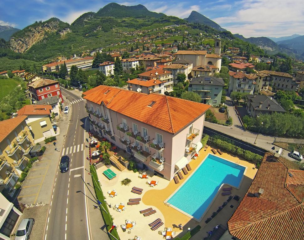 Hotel Alberello Riva del Garda Exteriér fotografie