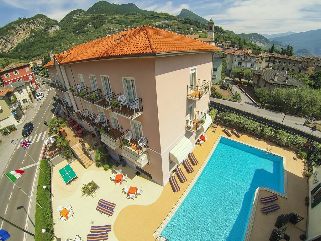 Hotel Alberello Riva del Garda Exteriér fotografie
